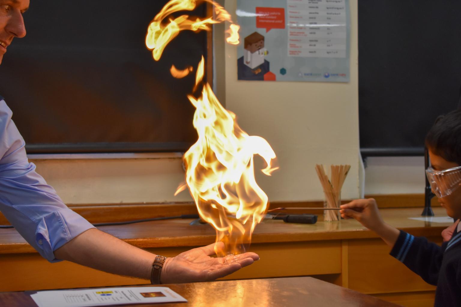 Year 2 ignite their understanding of the Great Fire of London ...